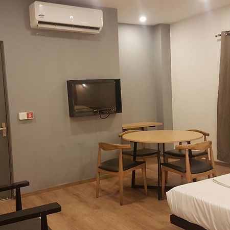Treetop Inn Chennai Eksteriør billede