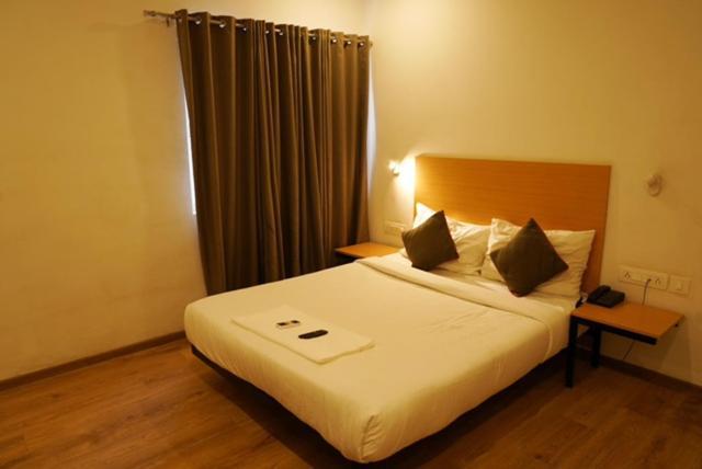 Treetop Inn Chennai Eksteriør billede